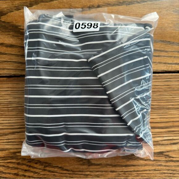 Maggie Barnes Short Sleeve Striped Shirt Black White Polyester‎ Spandex Plus 2X - Picture 3 of 7